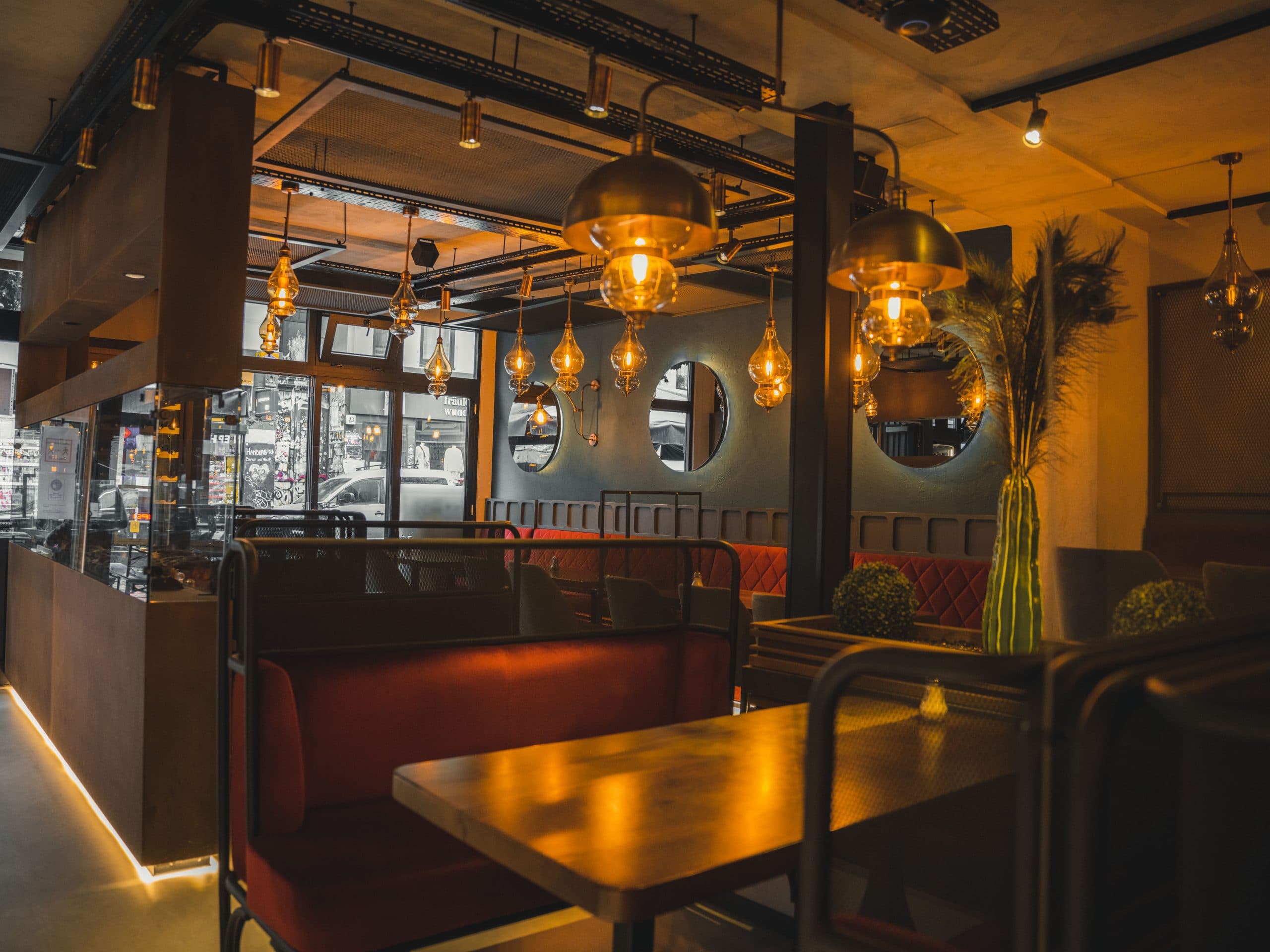 Pamukkale Restaurant Interior